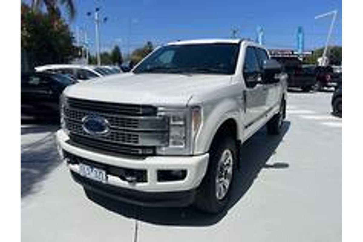 2017 Ford F350 Platinum 4X4
