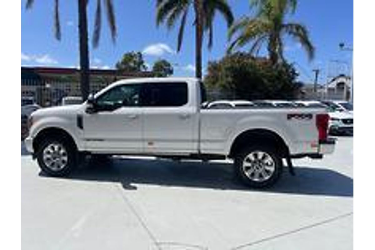 2017 Ford F350 Platinum 4X4
