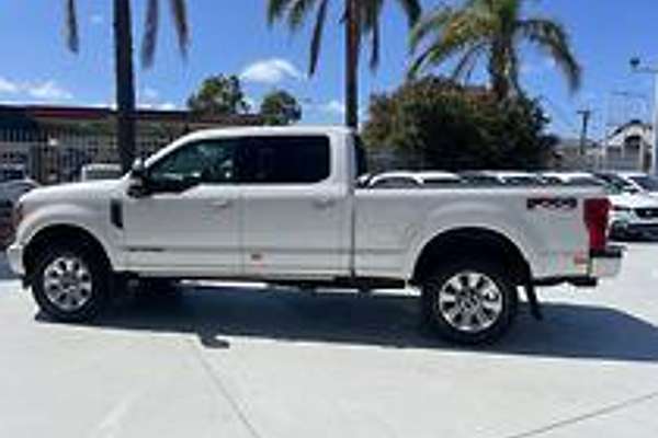 2017 Ford F350 Platinum 4X4