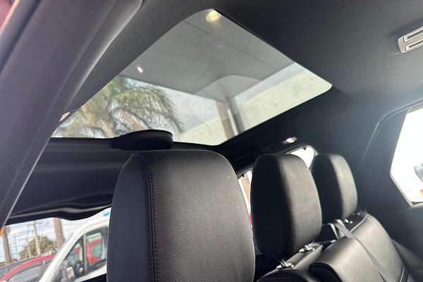 2017 Land Rover Discovery SD4 HSE Series 5