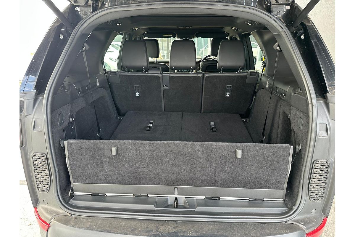 2017 Land Rover Discovery SD4 HSE Series 5