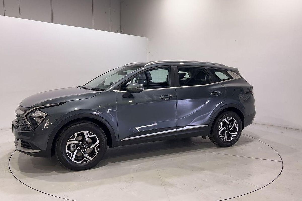 2024 Kia Sportage S NQ5