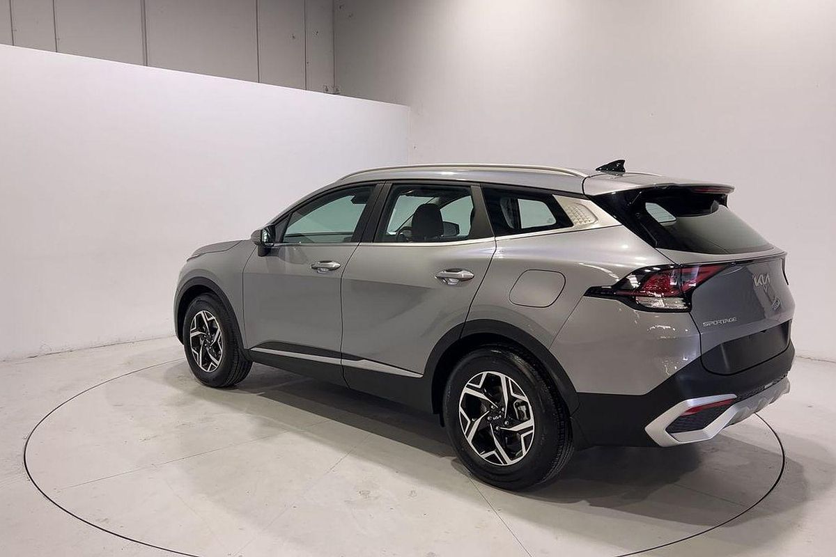 2023 Kia Sportage S NQ5