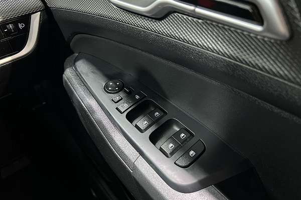 2023 Kia Sportage S NQ5