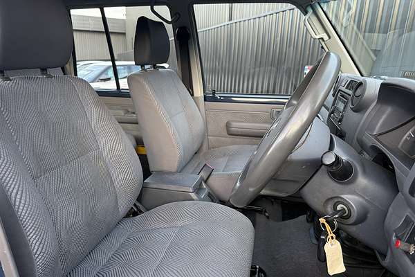 2013 Toyota Landcruiser GXL VDJ79R 4X4