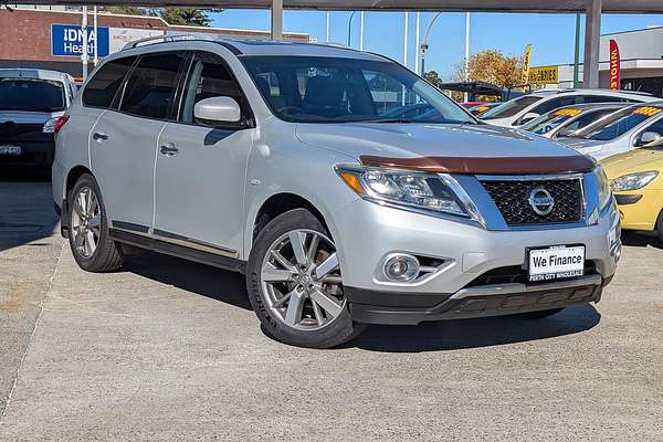 2015 Nissan Pathfinder Ti R52