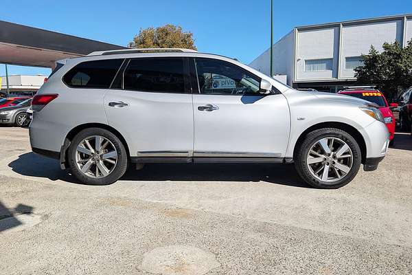 2015 Nissan Pathfinder Ti R52