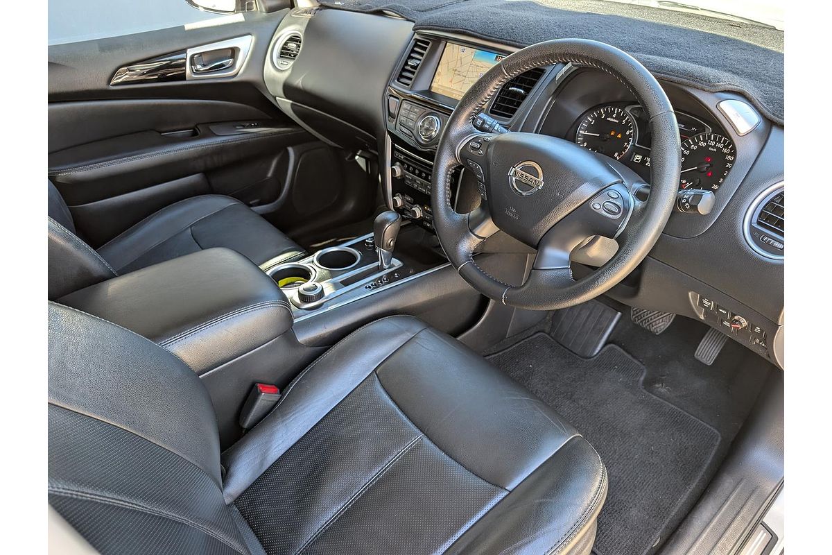 2015 Nissan Pathfinder Ti R52