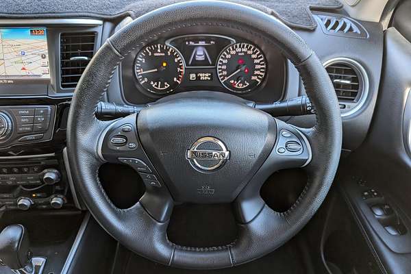 2015 Nissan Pathfinder Ti R52