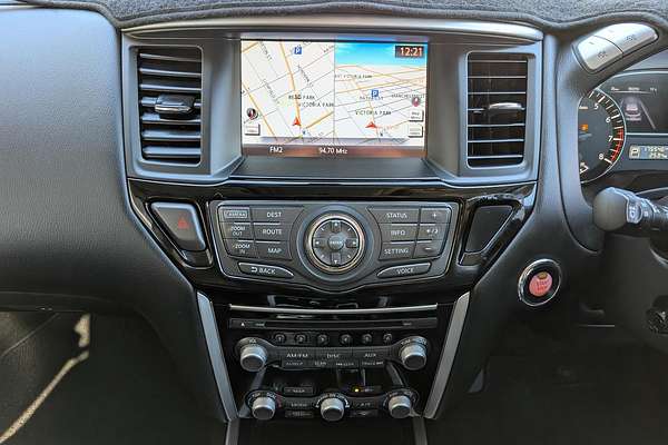 2015 Nissan Pathfinder Ti R52