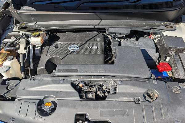 2015 Nissan Pathfinder Ti R52