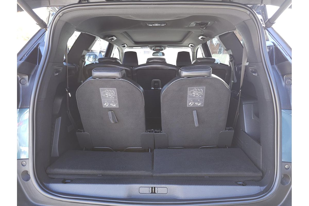 2018 Peugeot 5008 GT P87