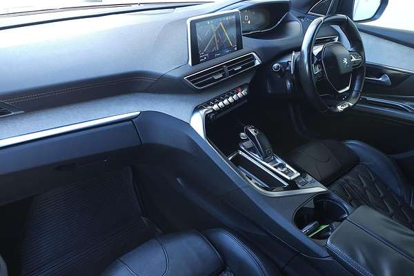 2018 Peugeot 5008 GT P87