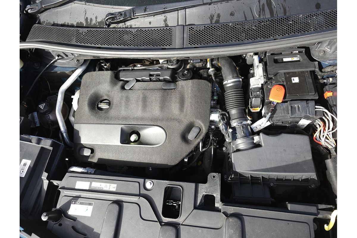 2018 Peugeot 5008 GT P87