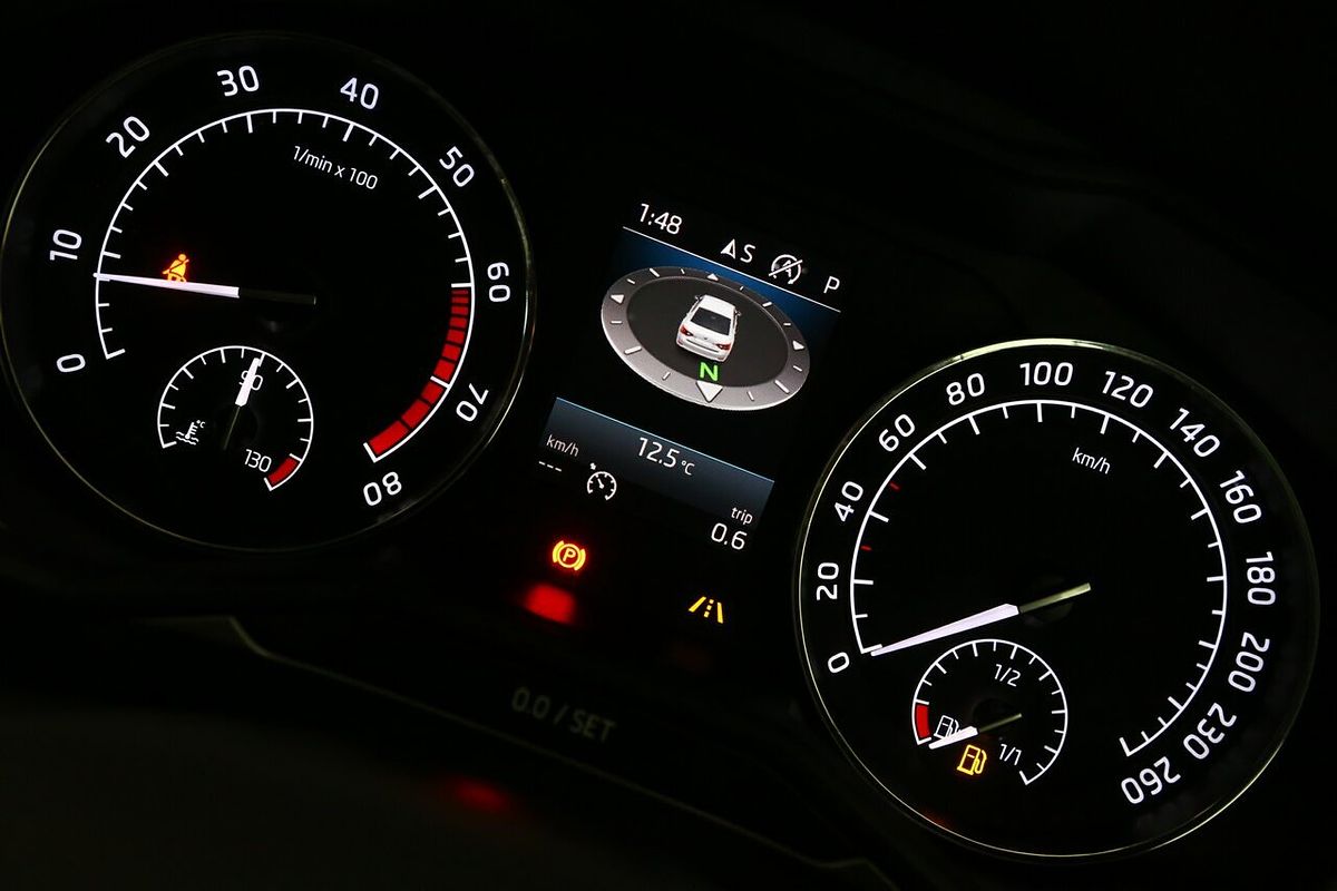 2018 SKODA Superb 162TSI NP