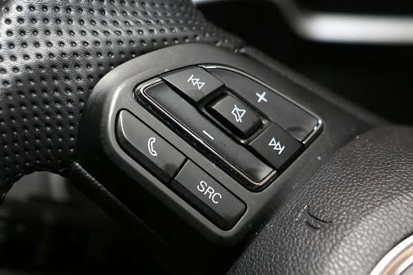 2024 MG ZS Excite AZS1
