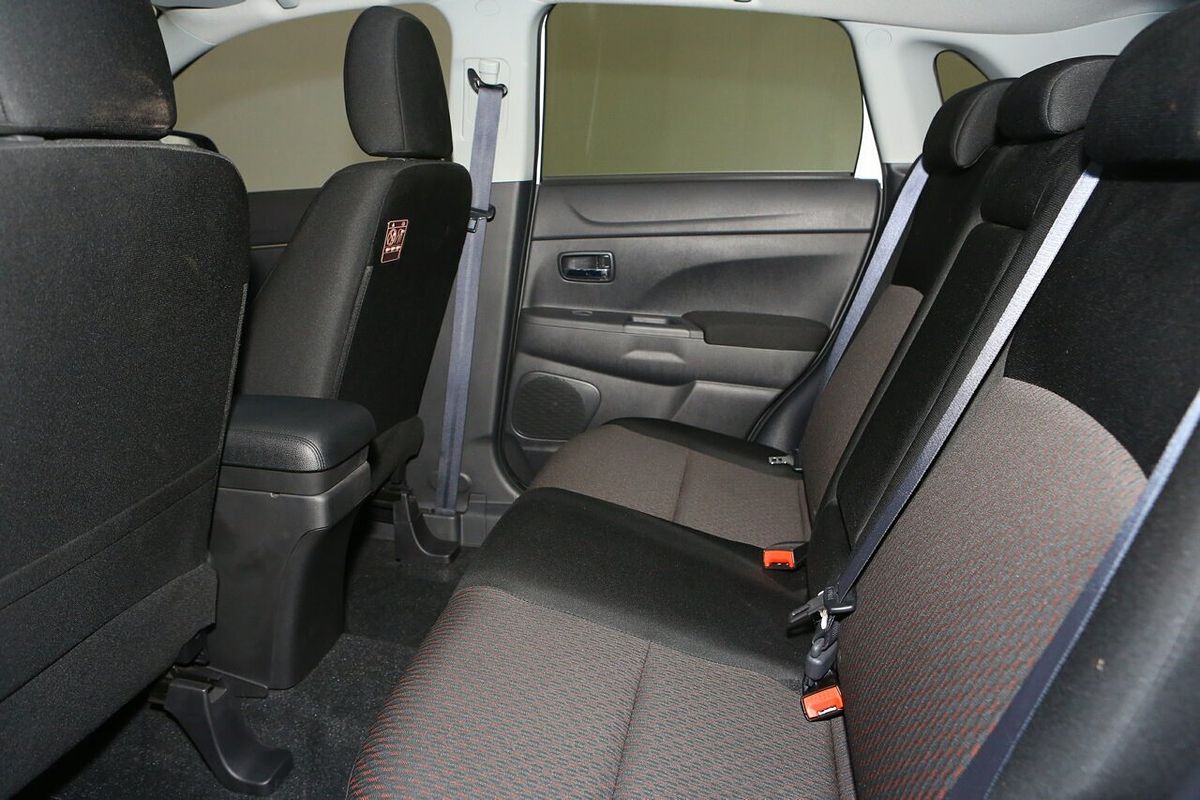 2018 Mitsubishi ASX ES XC