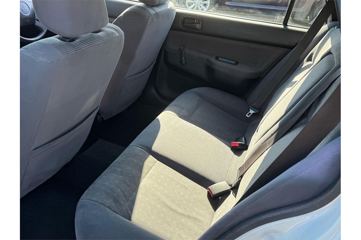 2004 Mitsubishi Lancer ES CH
