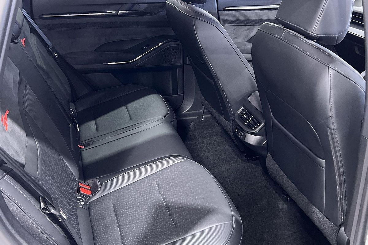 2025 GWM Haval H6GT Ultra B03