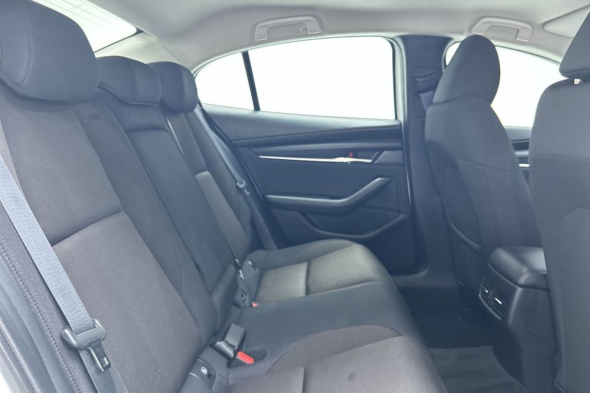 2023 Mazda 3 G20e Evolve M Hybrid BP Series