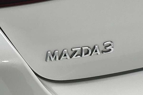 2023 Mazda 3 G20e Evolve M Hybrid BP Series
