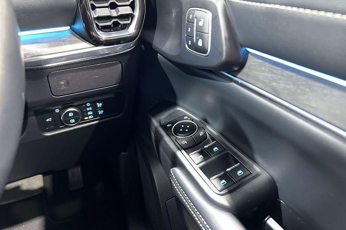 2024 Ford Everest Platinum 3.0L
