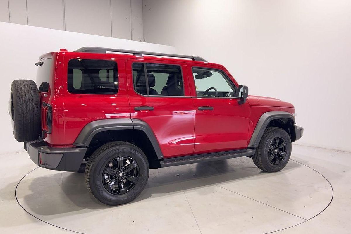 2025 GWM Tank 300 Lux P01