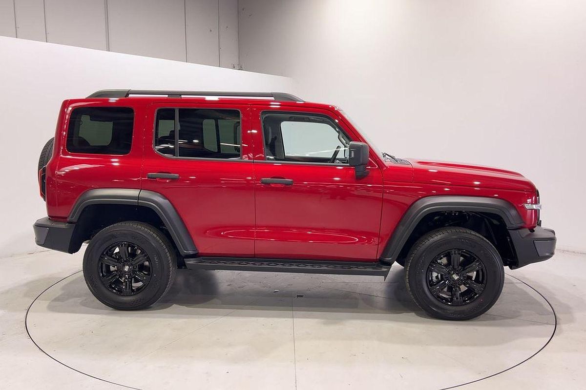 2025 GWM Tank 300 Lux P01