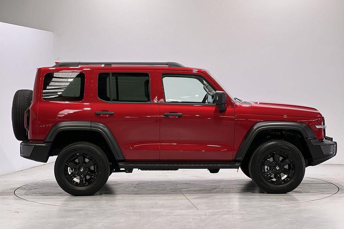2025 GWM Tank 300 Lux P01