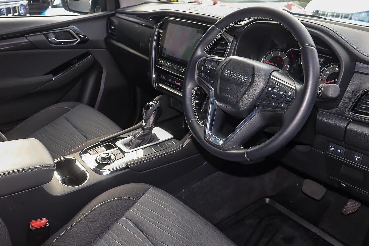 2024 Isuzu MU-X LS-U