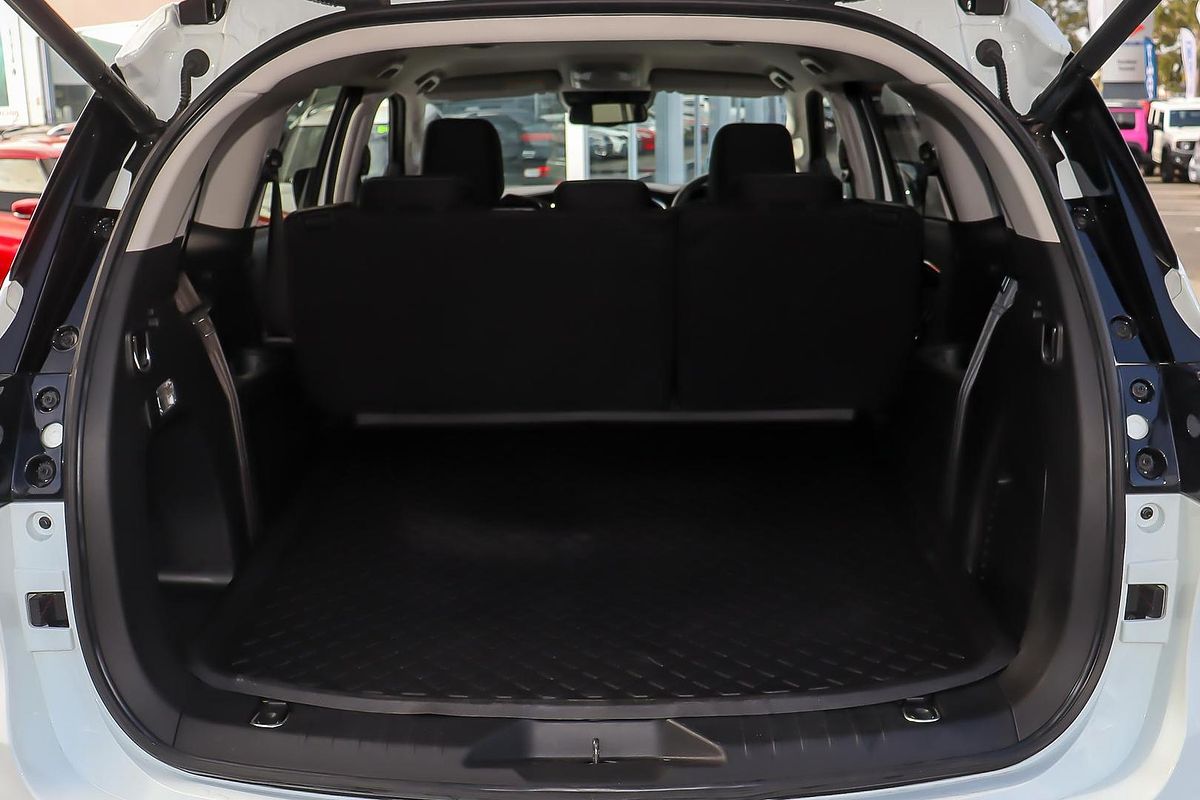 2024 Isuzu MU-X LS-U