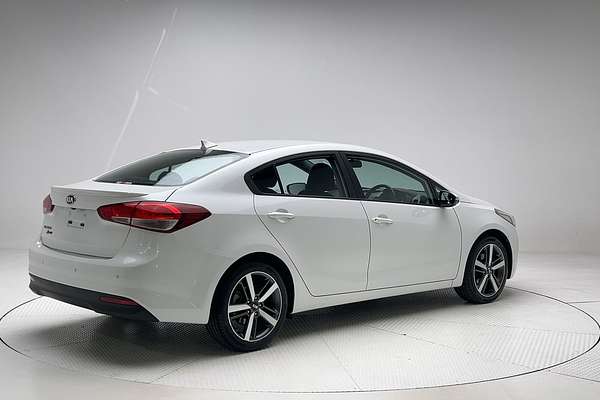 2017 Kia Cerato Sport YD