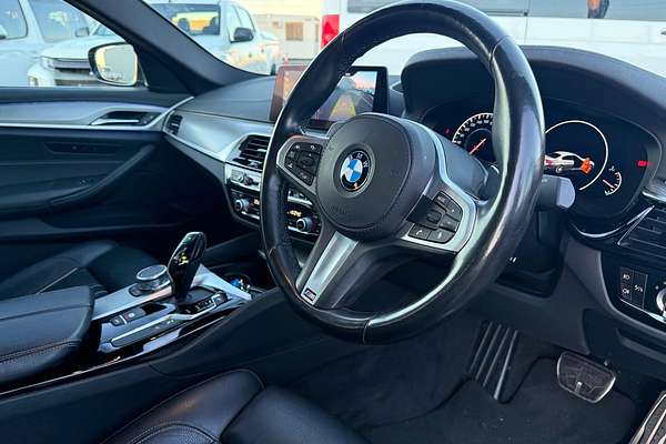 2019 BMW 5 Series 530d M Sport G30