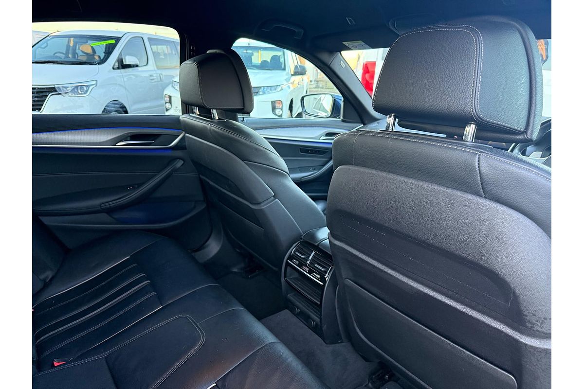 2019 BMW 5 Series 530d M Sport G30
