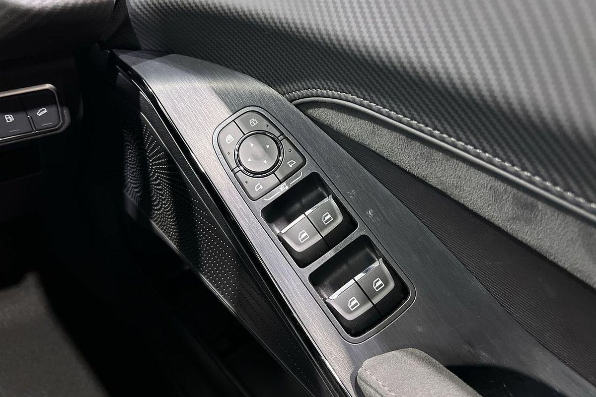 2025 GWM Haval H6GT Ultra PHEV B03