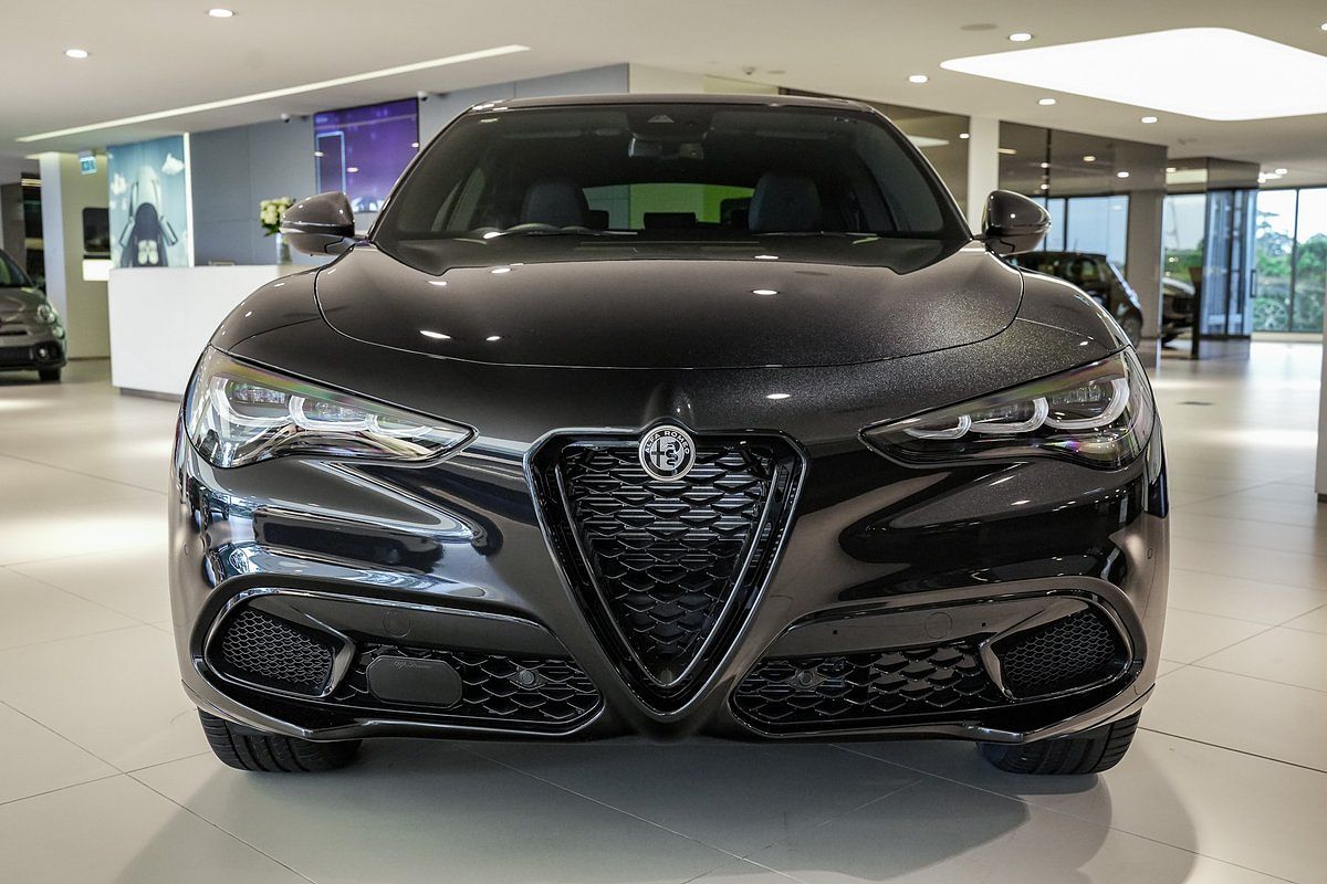2023 Alfa Romeo Stelvio Veloce Series 4