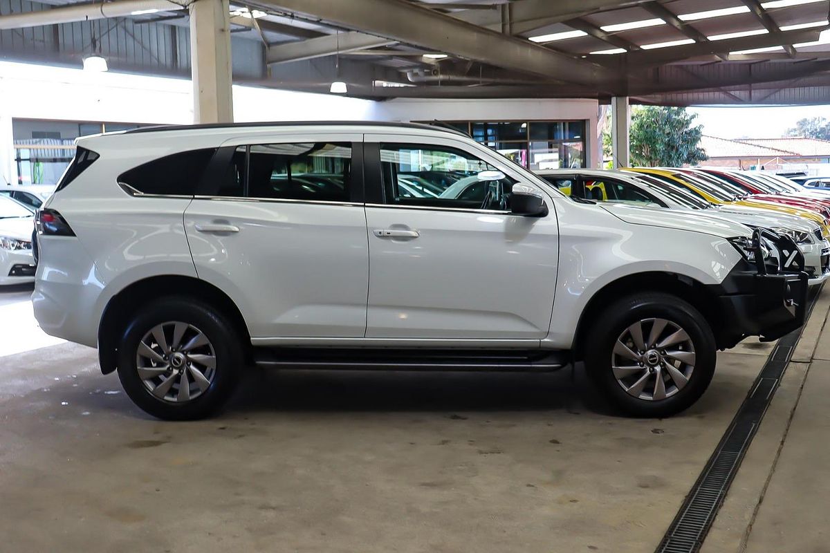 2023 Isuzu MU-X LS-U