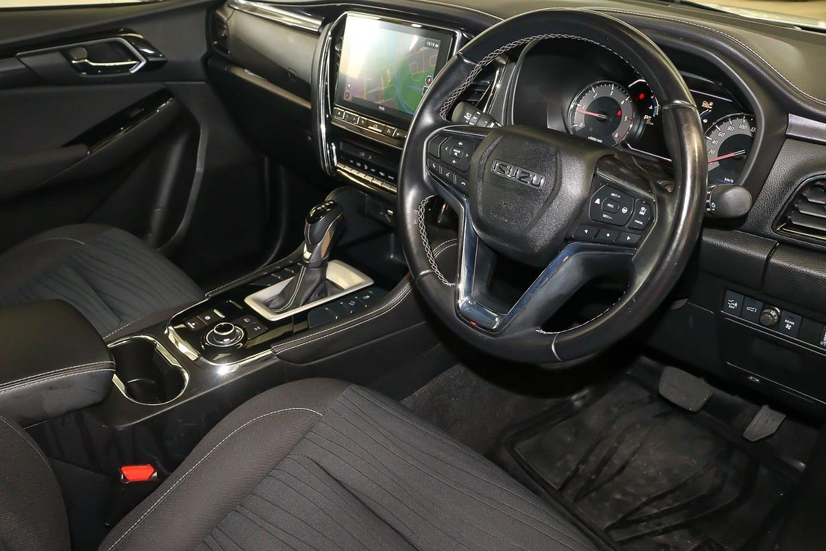 2023 Isuzu MU-X LS-U