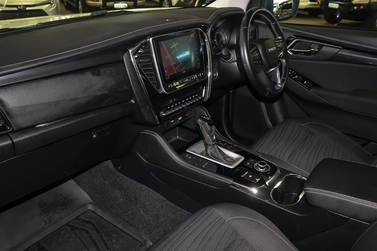 2023 Isuzu MU-X LS-U