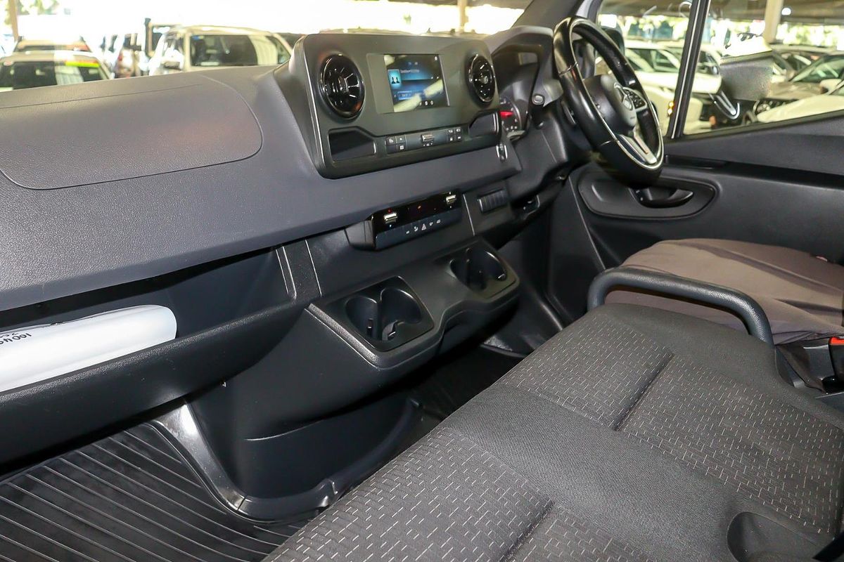 2023 Mercedes-Benz Sprinter 315CDI VS30 SWB