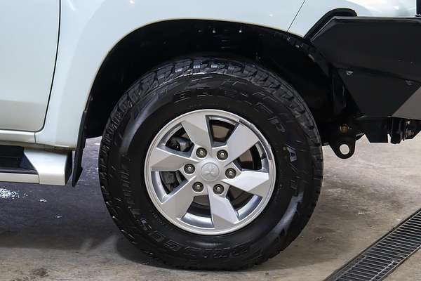 2022 Mitsubishi Triton GLX+ MR 4X4