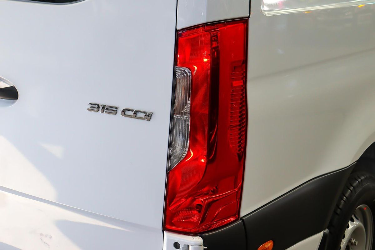 2023 Mercedes-Benz Sprinter 315CDI VS30 SWB
