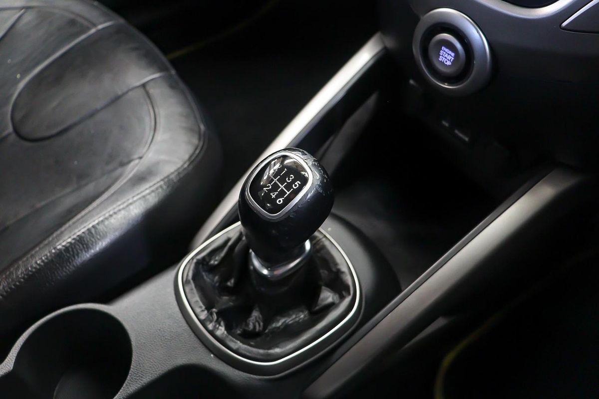2012 Hyundai Veloster + FS
