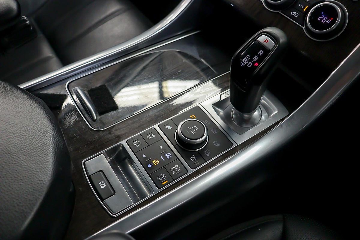 2015 Land Rover Range Rover Sport SDV6 SE L494