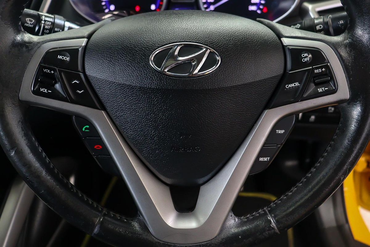 2012 Hyundai Veloster + FS