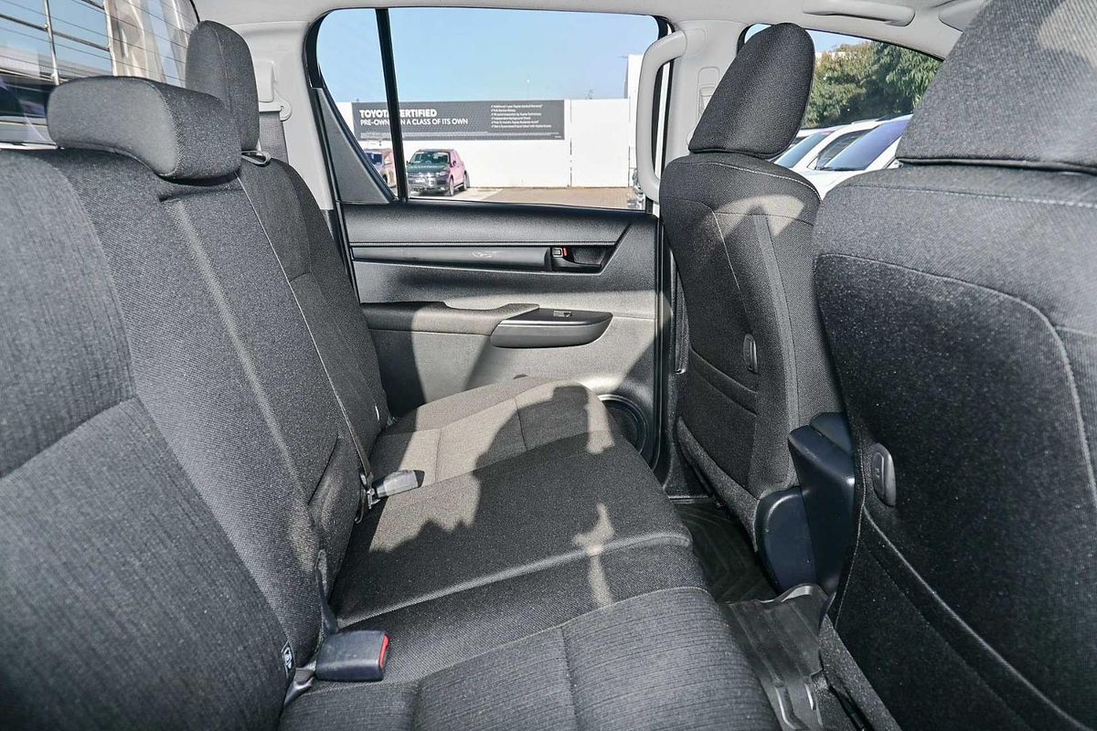 2020 Toyota Hilux SR GUN126R 4X4