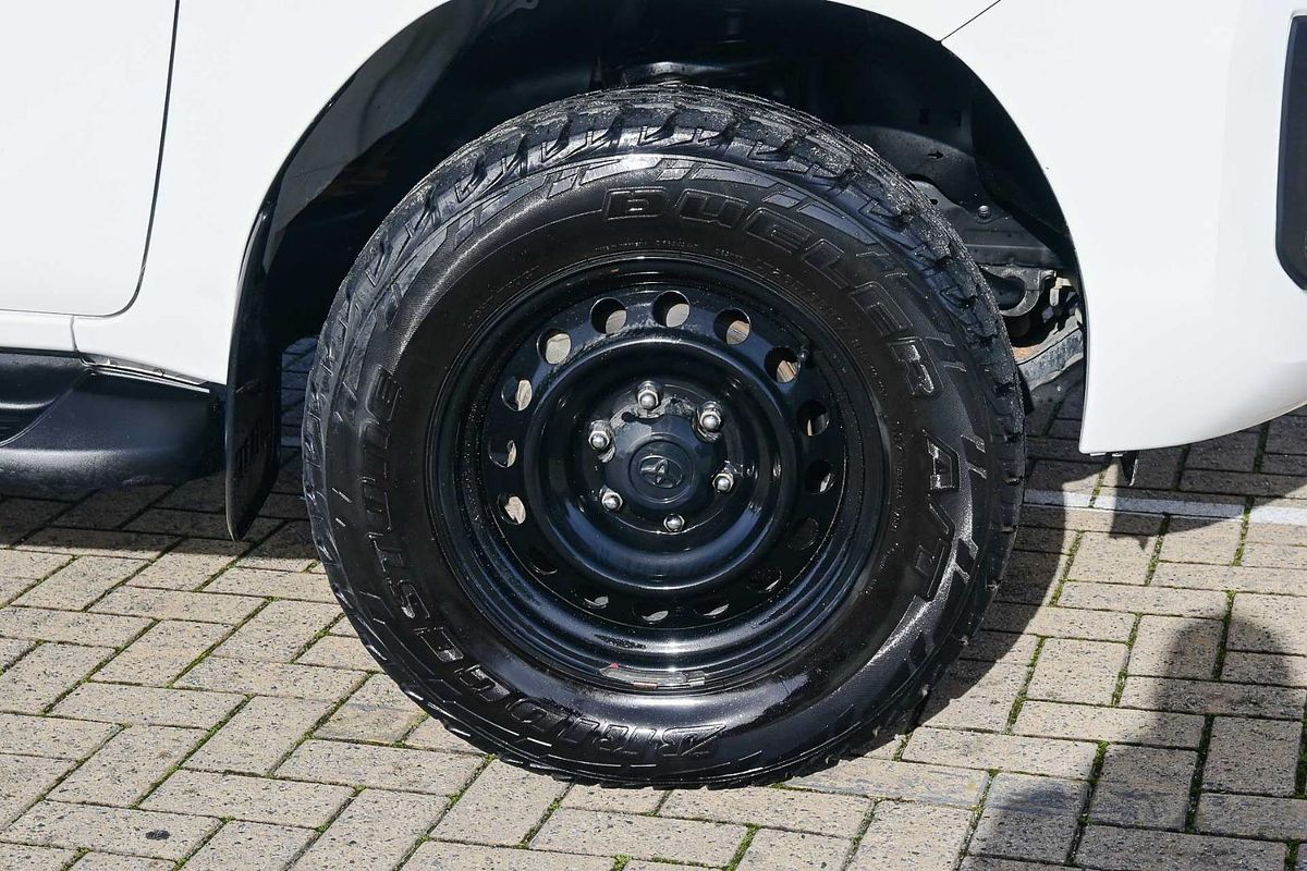 2020 Toyota Hilux SR GUN126R 4X4