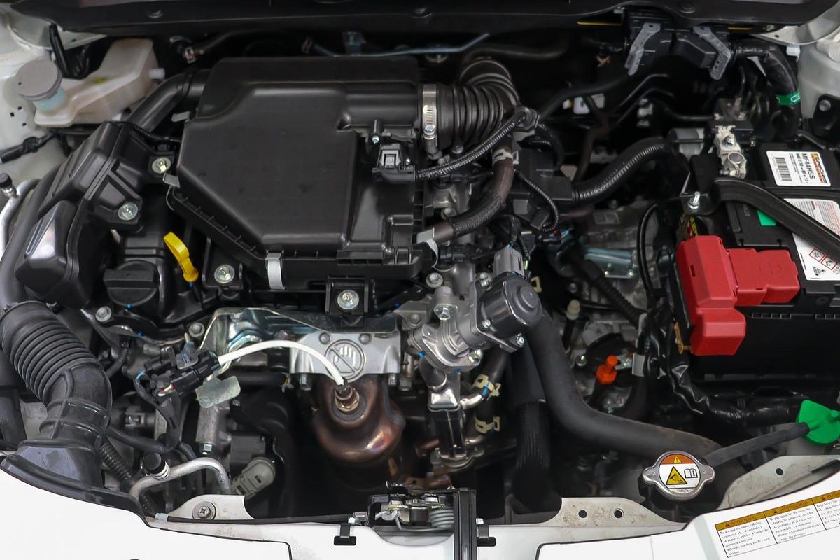 2024 Suzuki Swift Hybrid UZ