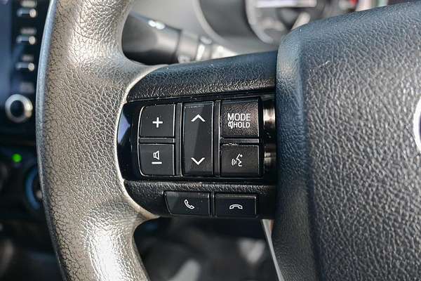 2020 Toyota Hilux SR GUN126R 4X4