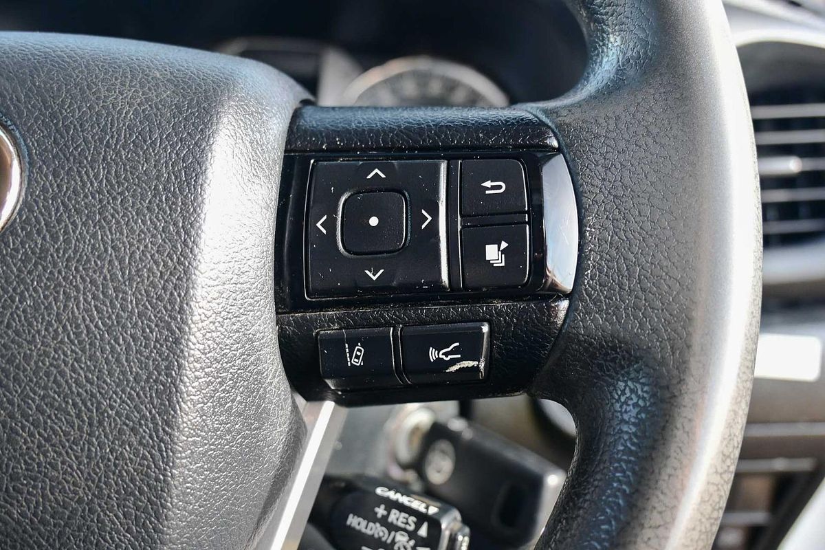 2020 Toyota Hilux SR GUN126R 4X4